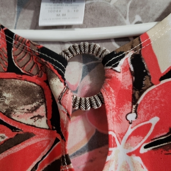 Libra top - Picture 3 of 4